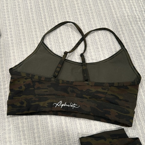 Alphalete Camo Leggings & Sports Bra Set - Olive Green Black - Picture 9 of 10